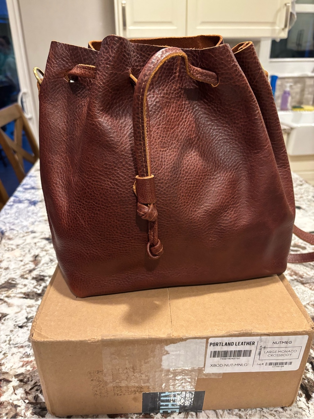 Portland Leather Large Bucket Bag- Nutmeg - Picture 2 of 7